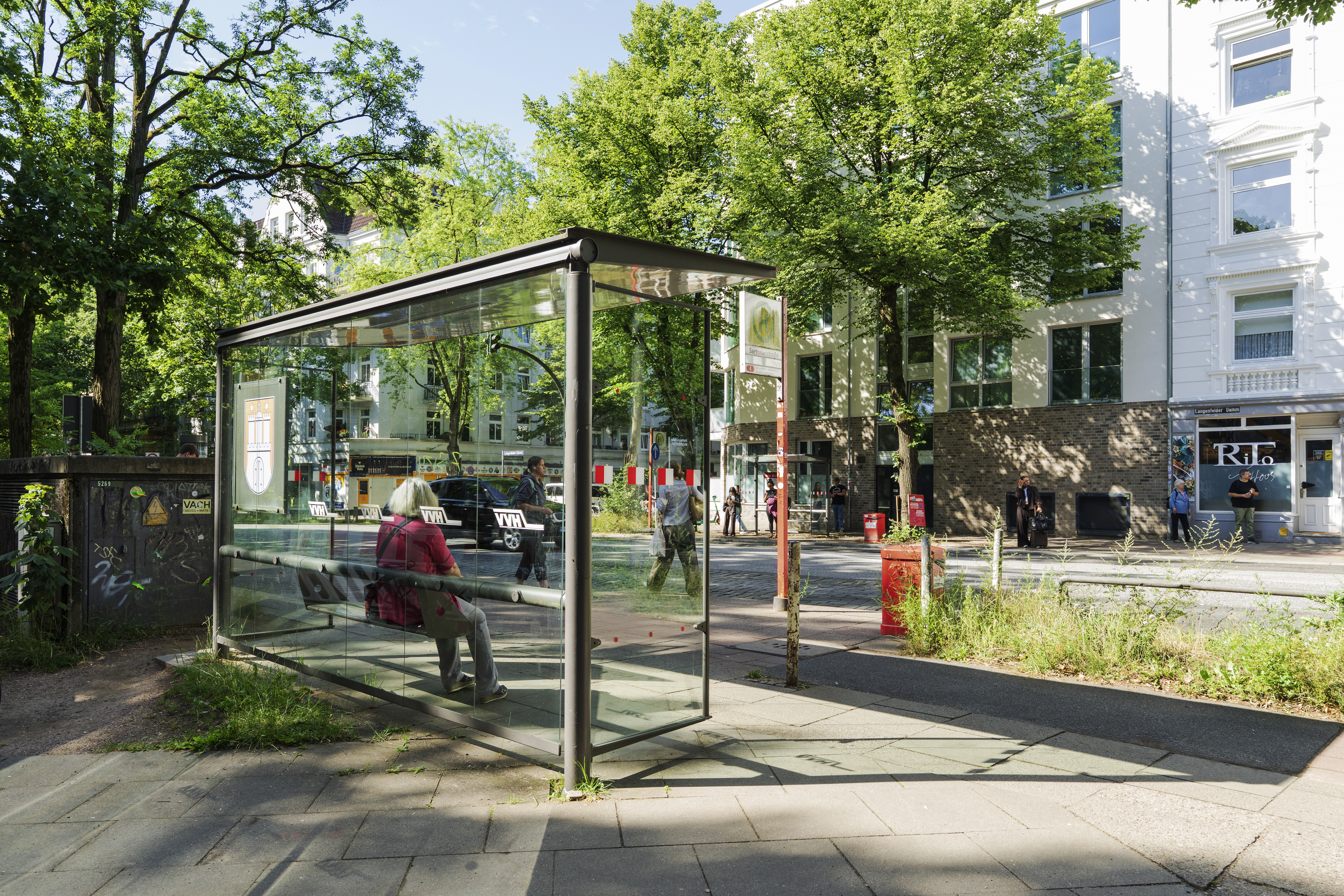 Bushaltestelle_Satoriusstraße-09422
